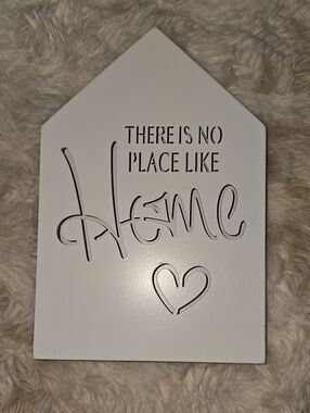 Lumineo White Wooden Frame "There Is No Place Like Home" Light Up Sign